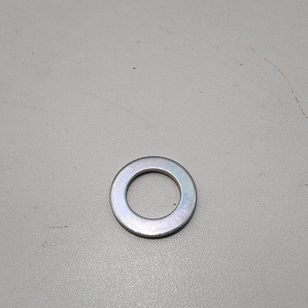 24M7097 ARRUELA LISA 17MM