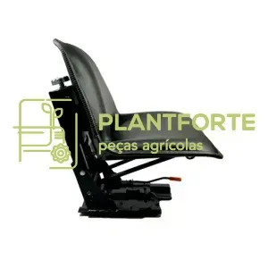 82992627A - Banco Assento Universal - Trator Massey Ferguson